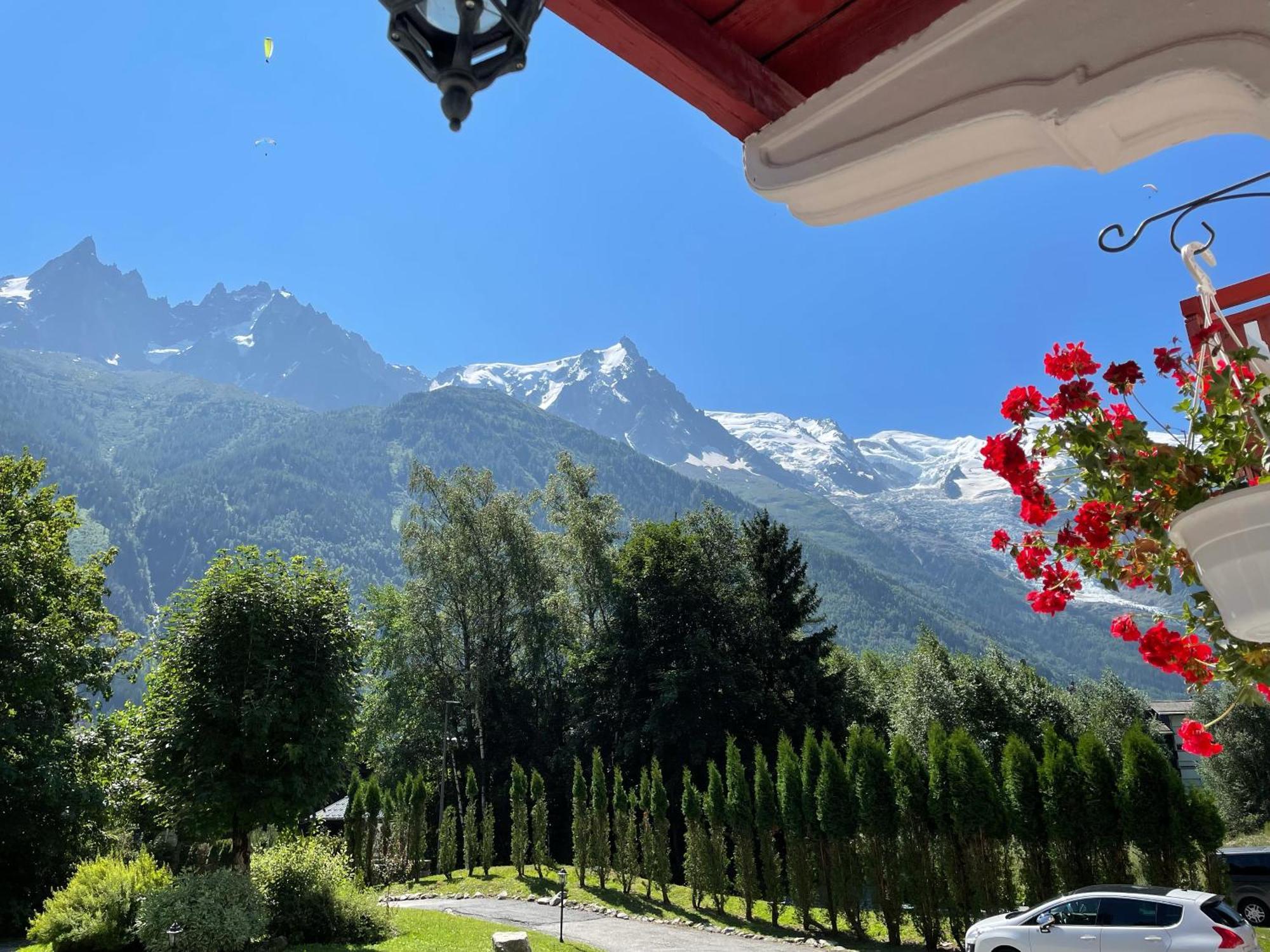Chalet Hotel La Sapiniere Chamonix Buitenkant foto